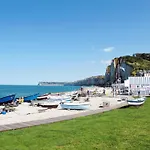 Charmante Normannische Les Chataigniers 2 By Interhome Vakantiehuis