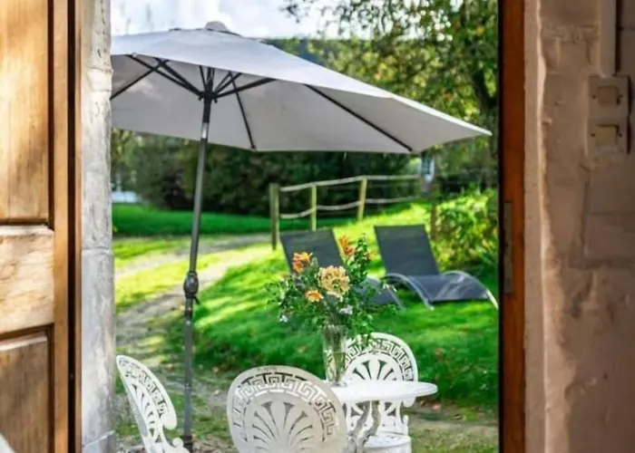 Charmante Normannische Les Chataigniers 2 By Interhome