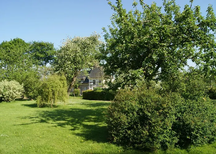 Tatil Evi Charmante Normannische Les Chataigniers 2 By Interhome *