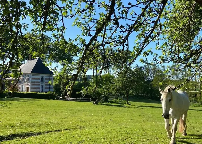 Dom wakacyjny Charmante Normannische Les Chataigniers 2 By Interhome *